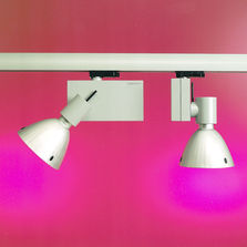 Spots et projecteurs pour magasins ou lieux d'exposition | Poco