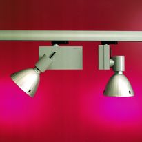 Spots et projecteurs pour magasins ou lieux d'exposition | Poco