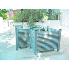 Cache-conteneur en panneaux composite à claire-voie | Ecoabri