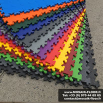 Dalles PVC clipsable en plusieurs coloris - Garantie 12 ans | MOSAIK CREATION 