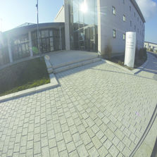 Pavés en béton moulé | Pavés contemporains répliques de pierre flammée multiformats