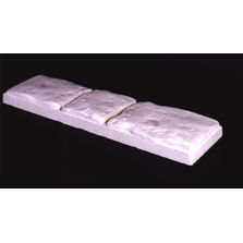 Pavés béton d'aspect vieilli préassemblés en dalle | Parvis bordure