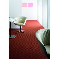 Moquette à motifs mêlant carrés, bandes et nœuds | Sqr