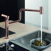 Mitigeur contemporain à finition or et cuivre pour cuisine | Tara Ultra Pivot à finition Cyprium