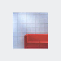 Carrés de verre à relief 