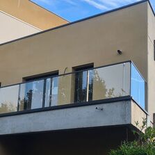 Garde-corps vitré filant | KLAIR 