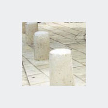 Bornes en pierre reconstituée | Bornes