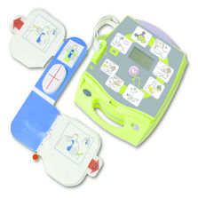 Défibrillateur automatique | ZOLL AED PLUS