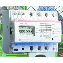 Compteur électronique triphasé pour sous-comptage | Odin