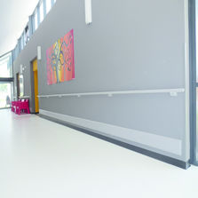 Pare-chocs en PVC antibactérien de 180 mm de hauteur classé M1 Bs2d0 | Linea'Punch