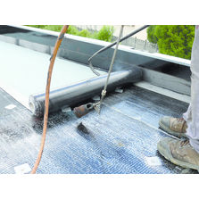 Membrane monocouche d'étanchéité à armature allégée | Soprelium