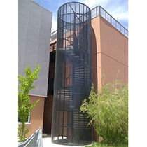 Escalier de sécurité métallique pour l'extérieur | Escalier Cage TP