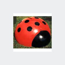 Borne en béton anti-véhicules | Coccinelle