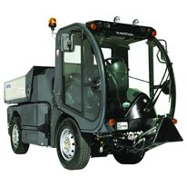 Engin de nettoyage et d'entretien pour rues et trottoirs | MV 4500
