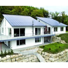 Panneaux tuiles photovoltaïques sur toiture en pente | Design Line