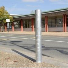 Potelet Carrefour galva