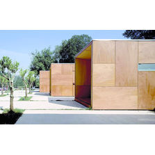 Bardage en panneau de bois stratifié sur âme en bakélite pour l'extérieur | Parklex façade