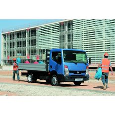 Camions compacts de 2,8 à 4,5 tonnes | Cabstar