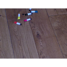 Lames de parquet massif d'aspect ancien | Legend