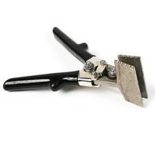 Outillage et quincaillerie pour sertir conduits et tuyaux métalliques | ARALTEC