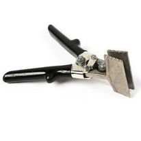 Outillage et quincaillerie pour sertir conduits et tuyaux métalliques | ARALTEC