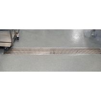 Caniveaux et siphons pour industrie pharmaceutique, cosmétique, biotechnologie, chimie fine | BLÜCHER® 