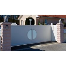 Portails aluminium battants ou coulissants pour bâtiments résidentiels | GIFETAL ALUMINIUM