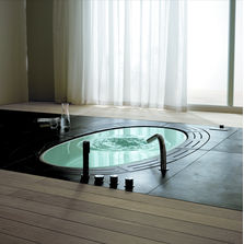 Baignoire grand ovale à effet source et débordement | Sorgente