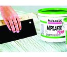 Colle acrylique à très faible émission de COV pour revêtements de sol | Miplafix 700