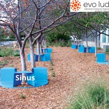 Grilles d'arbres avec assises | SINUS 