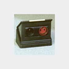 Bornes de sol deux ou cinq modules | Bornes de sol