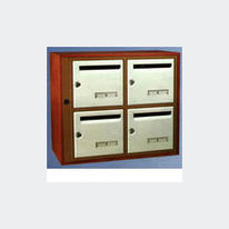 Boîtes avec coffre multiplis 15 mm.