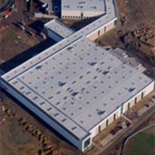 Membranes d'étanchéité en PVC à fixation mécanique | Sarnafil S