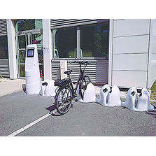 Station urbaine de recharge automatique pour vélo électrique en location | Station Secure