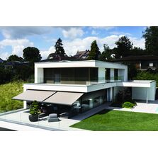 Store banne design à coffre fermé autoportant jusqu'à 24 m² de surface | KGM+