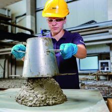 Réducteur d’eau accélérant l’hydratation des bétons | MasterGlenium ACE 950