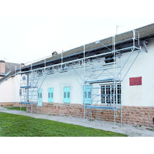 Échafaudage pour couvreur jusqu'à 30 m de longueur | Cover 200