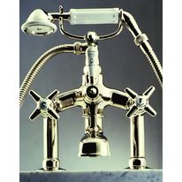 Robinets traditionnels en laiton et cinq finitions | Italica