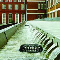 Système siphoïde d'évacuation des eaux pluviales de toiture | Système siphoïde