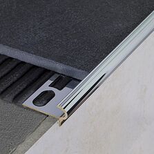 Profilé pour escaliers | CERFIX PROSTEP SGI SGA SGN SGK en aluminium, laiton ou acier inoxydable