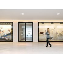 Bloc porte vitré battante automatique sans contact et à double-flux | Safe Flow