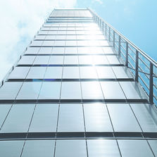 Brise-soleil vertical pour façades vitrées | S_enn