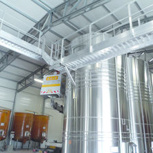 Bâtiment modulaire pour la production et le stockage vinicole | Activité Vinicole