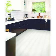 Sol stratifié aspect bois à surface étanche et système d'encliquetage | Sensation