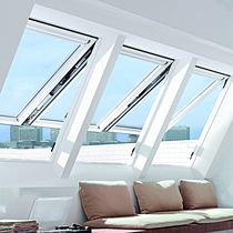 Fenêtre de toit domotisée | RotoComfort i8