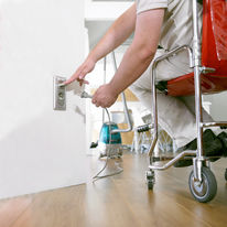 Prise avec levier pour manipulation facile | Céliane prises manipulation facile