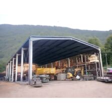 Bâtiment en kit ouvert de 620 m²
