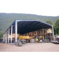 Bâtiment en kit ouvert de 620 m²