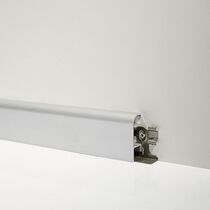 Plinthe en métal | METAL LINE 97/4 en aluminium anodisé