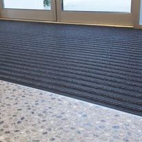 Tapis d’entrée absorbant grand trafic avec semelle | FRONTRUNNER SB +